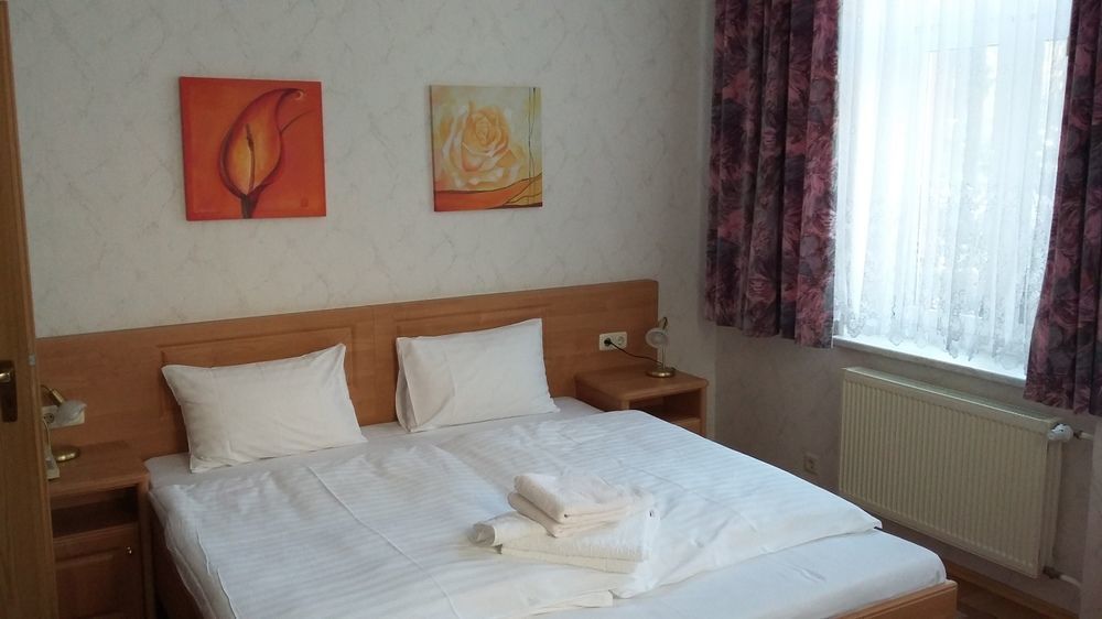Hotel - Pension Vesta Bad Elster Dış mekan fotoğraf