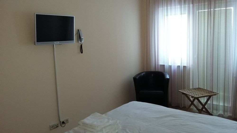 Hotel - Pension Vesta Bad Elster Dış mekan fotoğraf