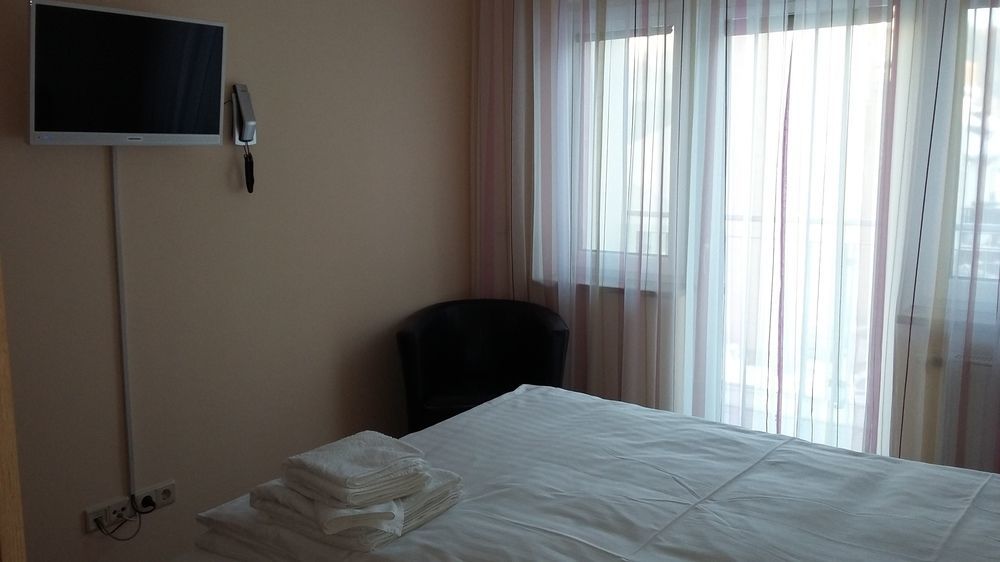 Hotel - Pension Vesta Bad Elster Dış mekan fotoğraf